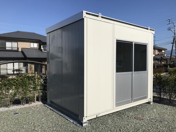 熊本県熊本出張所/熊本菊陽総合展示場の中古ユニットハウス・プレハブ・コンテナハウスCT-32J(2.16坪)の本体の外観
