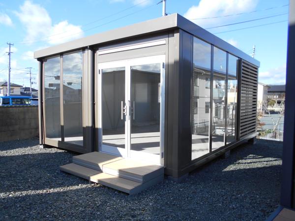 福島県いわき四倉店/展示場の中古ユニットハウス・プレハブ・コンテナハウスCT-54J(7.72坪)の本体の外観