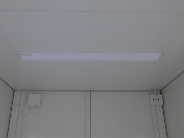 佐賀県鳥栖店/展示場の新棟ユニットハウス・プレハブ・コンテナハウス47MSL(3.02坪)の各設備の照明器具