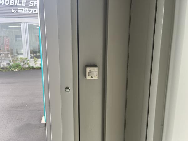 福井県福井店/展示場の中古ユニットハウス・プレハブ・コンテナハウスCT-32JG(2.17坪)の各設備のスイッチ