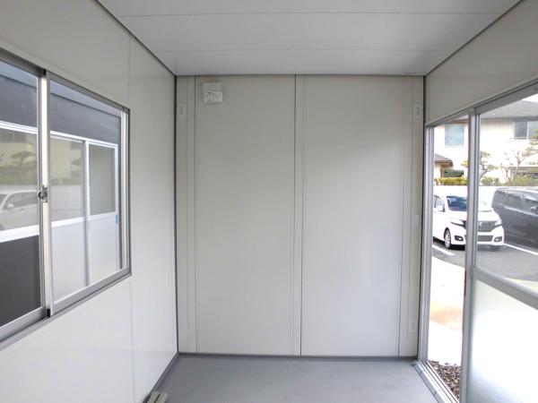 新潟県新潟出張所/総合展示場の新棟ユニットハウス・プレハブ・コンテナハウス38MSL(2.43坪)の本体の内観