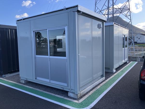 香川県丸亀店/展示場の中古ユニットハウス・プレハブ・コンテナハウスCT-32J(2.16坪)の本体の外観