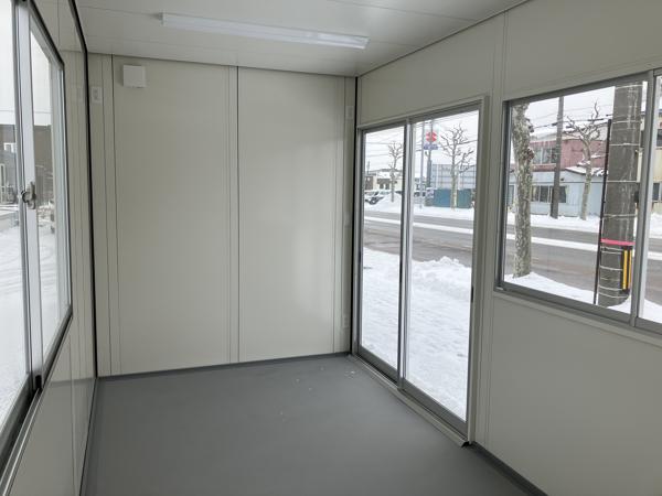 北海道函館店/展示場の新棟ユニットハウス・プレハブ・コンテナハウス47MSL(3.02坪)の本体の内観