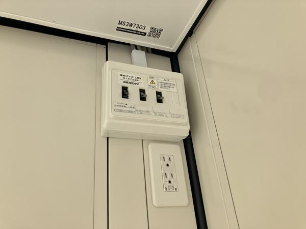 東京都町田店/展示場の新棟ユニットハウス・プレハブ・コンテナハウス38MSL(2.43坪)の各設備の分電盤