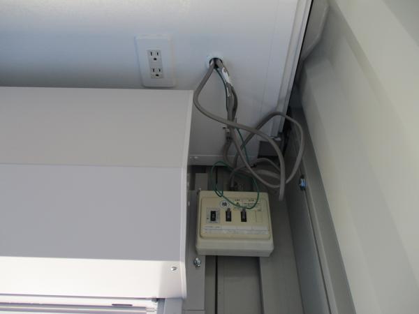 宮崎県都城店/展示場の中古ユニットハウス・プレハブ・コンテナハウスCT-32JG(2.16坪)の各設備の分電盤