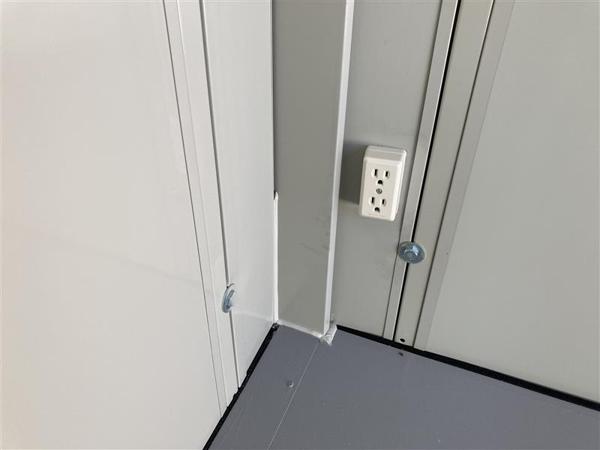 群馬県高崎出張所/総合展示場の中古ユニットハウス・プレハブ・コンテナハウスCT-32J(2.16坪)の各設備のコンセント