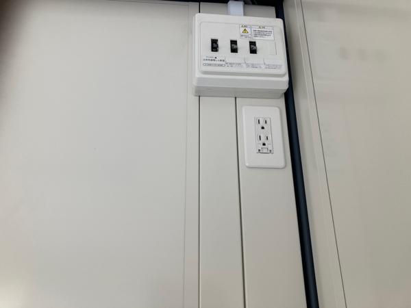 群馬県前橋店/展示場の新棟ユニットハウス・プレハブ・コンテナハウス47MSL(3.02坪)の各設備の分電盤