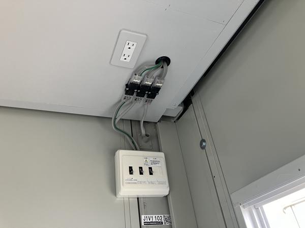 兵庫県西宮北店/展示場の中古ユニットハウス・プレハブ・コンテナハウスCT-41J(2.83坪)の各設備の分電盤