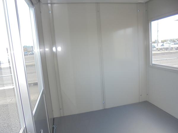 宮城県大崎店/展示場の中古ユニットハウス・プレハブ・コンテナハウスCT-32J(2.16坪)の本体の内観