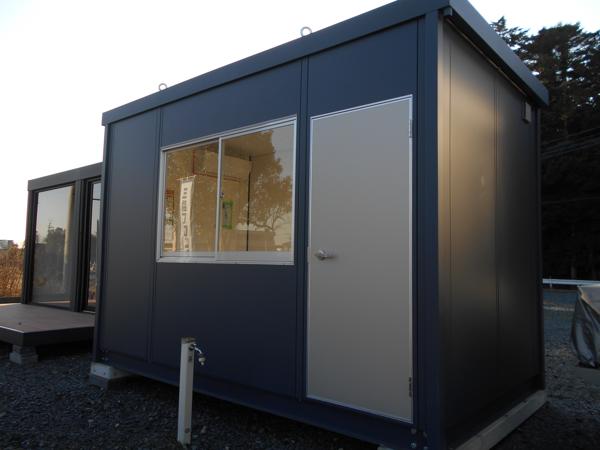 茨城県鹿嶋店/展示場の新棟ユニットハウス・プレハブ・コンテナハウス38MSL(2.43坪)の本体の外観