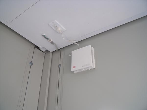 埼玉県花園インター店/展示場の中古ユニットハウス・プレハブ・コンテナハウスCT-41J(2.83坪)の各設備の換気扇
