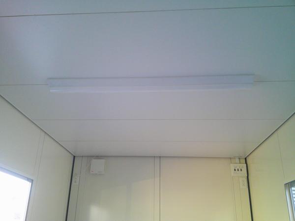 埼玉県熊谷店/展示場の新棟ユニットハウス・プレハブ・コンテナハウス38MSL(2.43坪)の各設備の照明器具