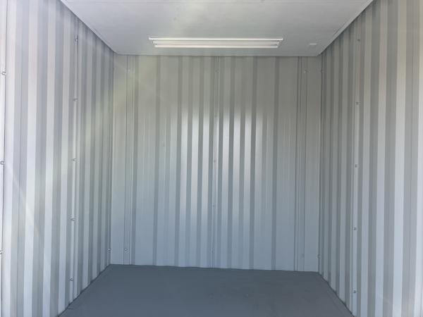 鹿児島県鹿屋店/展示場の中古ユニットハウス・プレハブ・コンテナハウスCT-32JG(2.16坪)の本体の内観