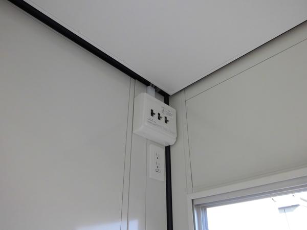 埼玉県春日部総合展示場の新棟ユニットハウス・プレハブ・コンテナハウス38MSL(2.43坪)の各設備の分電盤