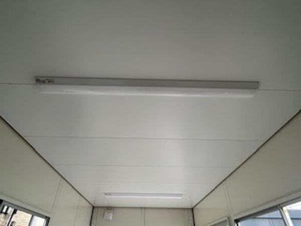 東京都東大和店/展示場の新棟ユニットハウス・プレハブ・コンテナハウス47MSL(3.02坪)の各設備の照明器具