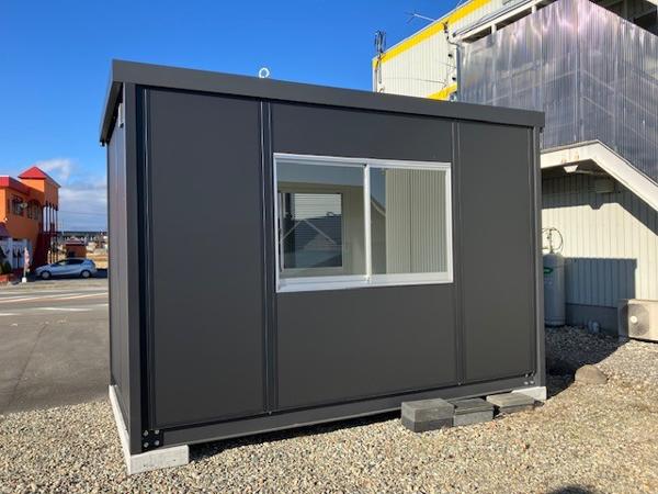 栃木県那須塩原店/展示場の新棟ユニットハウス・プレハブ・コンテナハウス38MSL(2.43坪)の本体の外観