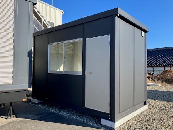 栃木県那須塩原店/展示場の新棟ユニットハウス・プレハブ・コンテナハウス38MSL(2.43坪)の本体の外観