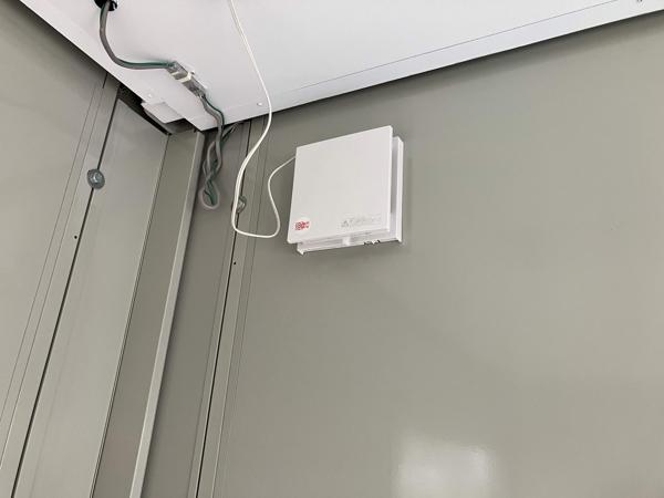 滋賀県栗東店/展示場の中古ユニットハウス・プレハブ・コンテナハウスCT-32J(2.16坪)の各設備の換気扇