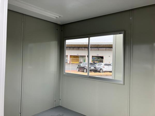 滋賀県栗東店/展示場の中古ユニットハウス・プレハブ・コンテナハウスCT-32J(2.16坪)の本体の内観