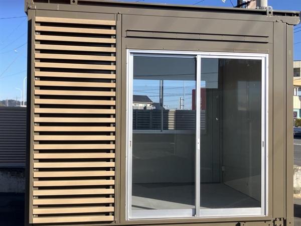 栃木県佐野店/展示場の中古ユニットハウス・プレハブ・コンテナハウスルーバー付き
