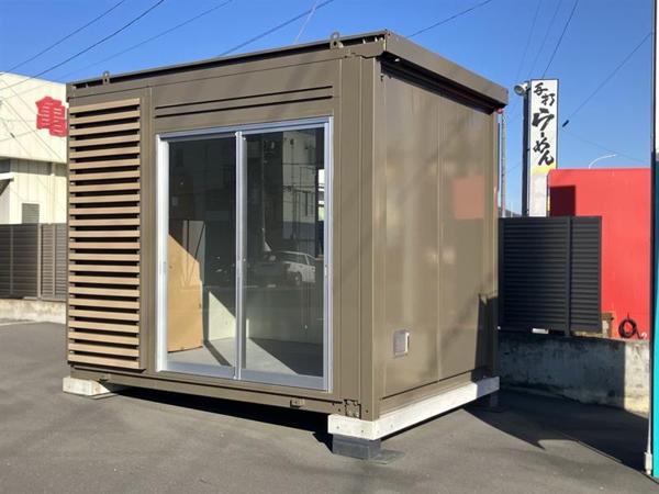 栃木県佐野店/展示場の中古ユニットハウス・プレハブ・コンテナハウスルーバー付き