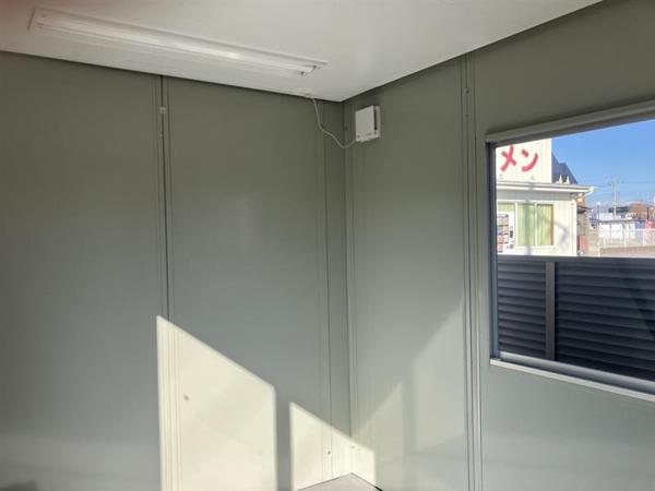 栃木県佐野店/展示場の中古ユニットハウス・プレハブ・コンテナハウスルーバー付き