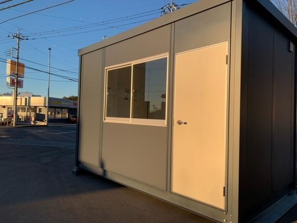 栃木県宇都宮戸祭店/展示場の新棟ユニットハウス・プレハブ・コンテナハウス38MSL(2.43坪)の本体の外観