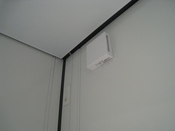 広島県東広島店/展示場の新棟ユニットハウス・プレハブ・コンテナハウス38MSL(2.43坪)の各設備の給気口