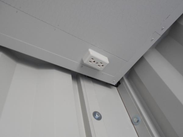 兵庫県姫路西店/展示場の中古ユニットハウス・プレハブ・コンテナハウスCT-32JG(2.16坪)の各設備のコンセント