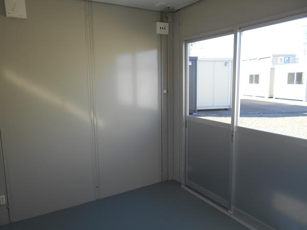 福島県福島店/展示場の中古ユニットハウス・プレハブ・コンテナハウスCT-32J(2.16坪)の本体の内観