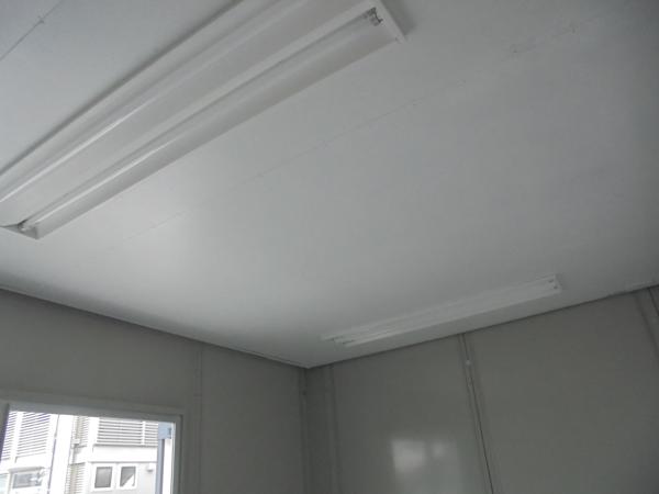 山形県山形出張所/総合展示場の中古ユニットハウス・プレハブ・コンテナハウスCT-32J(2.16坪)の各設備の照明器具