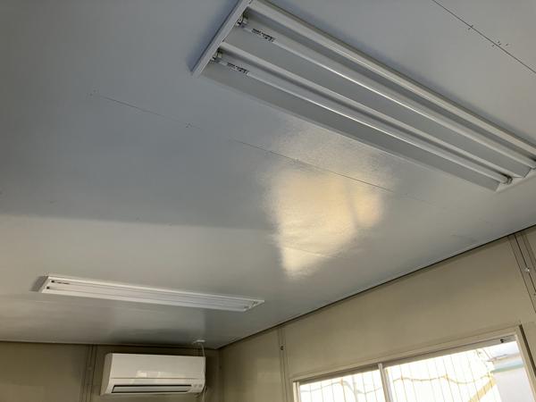 山形県山形出張所/総合展示場の中古ユニットハウス・プレハブ・コンテナハウスCT-41J(2.83坪)の各設備の照明器具