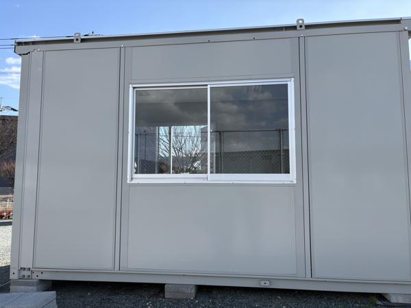 福岡県福岡東店/展示場の中古ユニットハウス・プレハブ・コンテナハウスCT-41J(0.85坪)の本体の外観