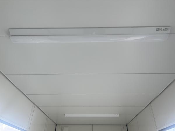 福岡県福岡東店/展示場の新棟ユニットハウス・プレハブ・コンテナハウス47MSL(3.02坪)の各設備の照明器具