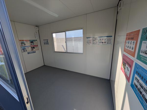 愛媛県松山出張所/総合展示場の新棟ユニットハウス・プレハブ・コンテナハウス38MSL(2.43坪)の本体の内観