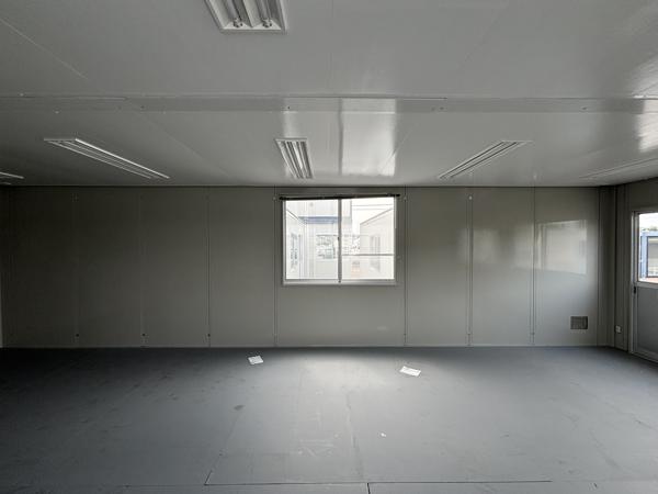 茨城県小美玉店/展示場の中古ユニットハウス・プレハブ・コンテナハウスCT-90J(12.75坪)の本体の内観