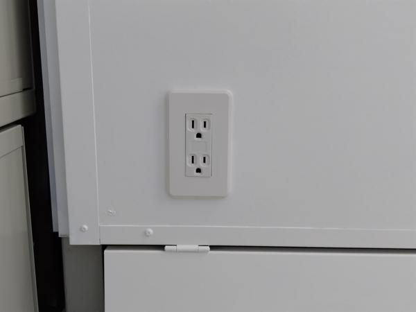 茨城県小美玉店/展示場の中古ユニットハウス・プレハブ・コンテナハウスCT-54J(3.89坪)の各設備のコンセント