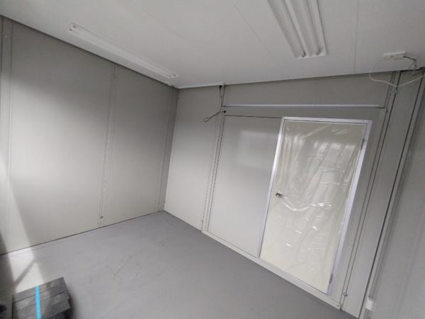 茨城県小美玉店/展示場の中古ユニットハウス・プレハブ・コンテナハウスCT-32J(2.16坪)の本体の内観