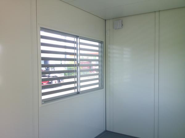 京都府木津川店/展示場の新棟ユニットハウス・プレハブ・コンテナハウス38MSL(2.43坪)の本体の内観