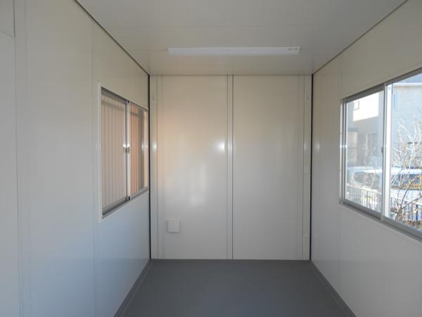 京都府宇治出張所/展示場の新棟ユニットハウス・プレハブ・コンテナハウス47MSL(3.02坪)の本体の内観