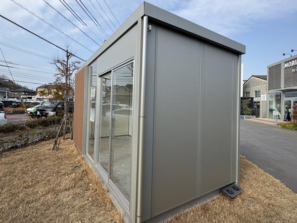 愛知県岡崎中央店/展示場の新棟ユニットハウス・プレハブ・コンテナハウス47MSL(3.02坪)の本体の外観