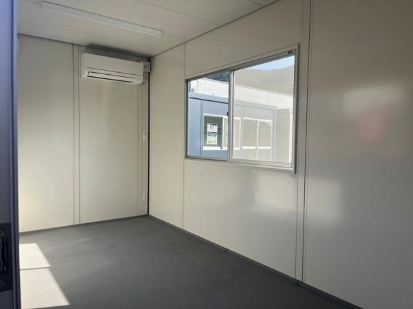 長崎県長崎店/展示場の新棟ユニットハウス・プレハブ・コンテナハウス47MSL(3.02坪)の本体の内観