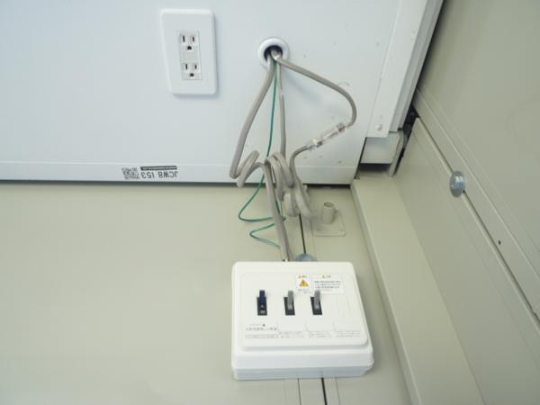 青森県八戸店/展示場の中古ユニットハウス・プレハブ・コンテナハウスCT-32J(2.16坪)の各設備の分電盤