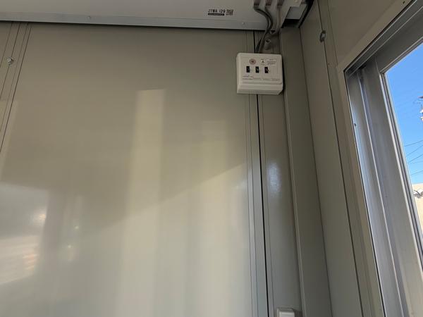 千葉県八千代店/展示場の中古ユニットハウス・プレハブ・コンテナハウスCT-41J(2.83坪)の各設備の分電盤