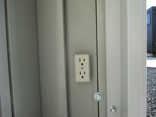 岩手県一関店/展示場の中古ユニットハウス・プレハブ・コンテナハウスCT-32JG(2.16坪)の各設備のコンセント