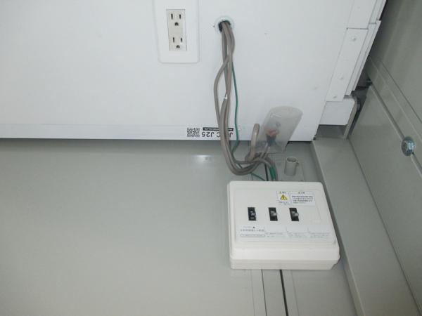 岩手県一関店/展示場の中古ユニットハウス・プレハブ・コンテナハウスCT-32J(2.16坪)の各設備の分電盤