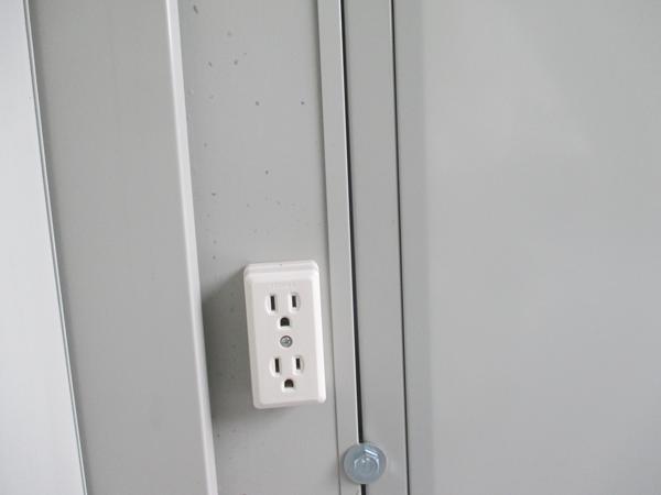 岩手県一関店/展示場の中古ユニットハウス・プレハブ・コンテナハウスCT-32J(2.16坪)の各設備のコンセント