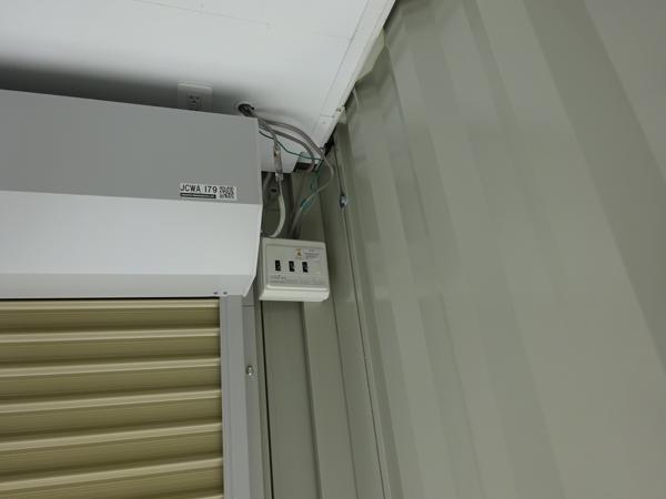 愛知県岡崎店/展示場の中古ユニットハウス・プレハブ・コンテナハウスCT-32JG(2.16坪)の各設備の分電盤