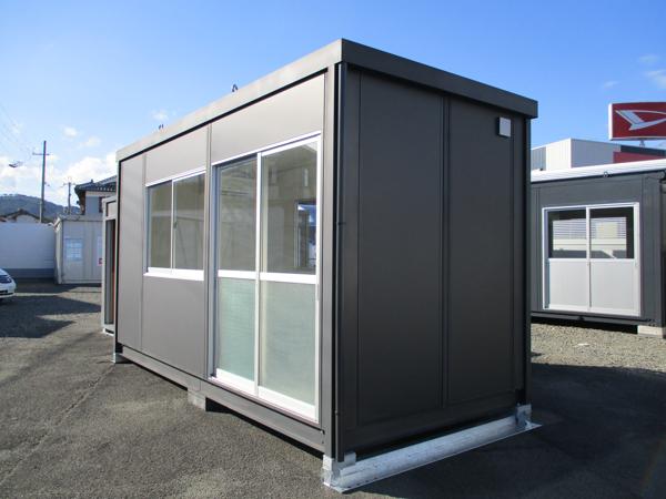 京都府亀岡店/展示場の新棟ユニットハウス・プレハブ・コンテナハウス47MSL(3.02坪)の本体の外観
