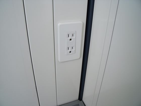 埼玉県 3.02坪 新棟 47MSL 内観 コンセント